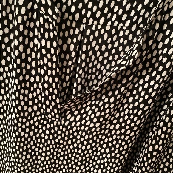 ADRIANNA PAPELL SIZE LARGE BLACK & WHITE POPOVER LONG SLEEVE BLOUSE - Picture 4 of 7